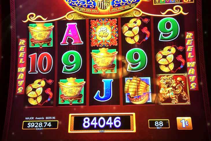 Double Gold Slot Machine