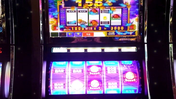 slot machine with orb challange