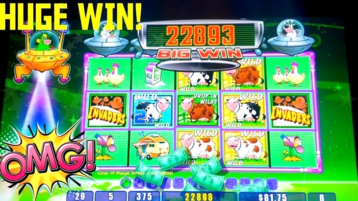 Invaders Of Planet Moolah Slot Machine Online