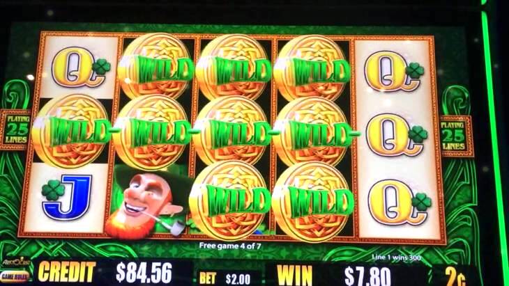 Leprechauns Luck Slot Machine