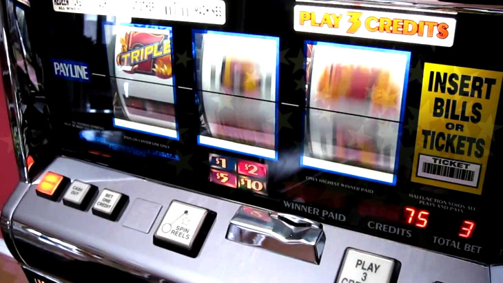 Triple Hot Ice Slot Machine