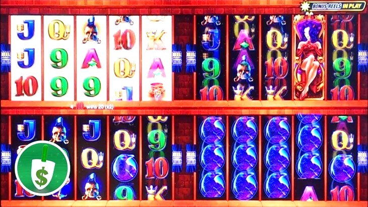 Wicked slot machine